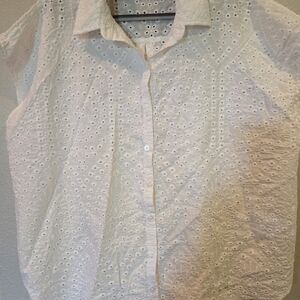 Torrid Eyelet Button-Down Women's Top in White Size 2